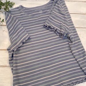 ❤️5 for 25❤️ American Eagle Crop Top/ XL